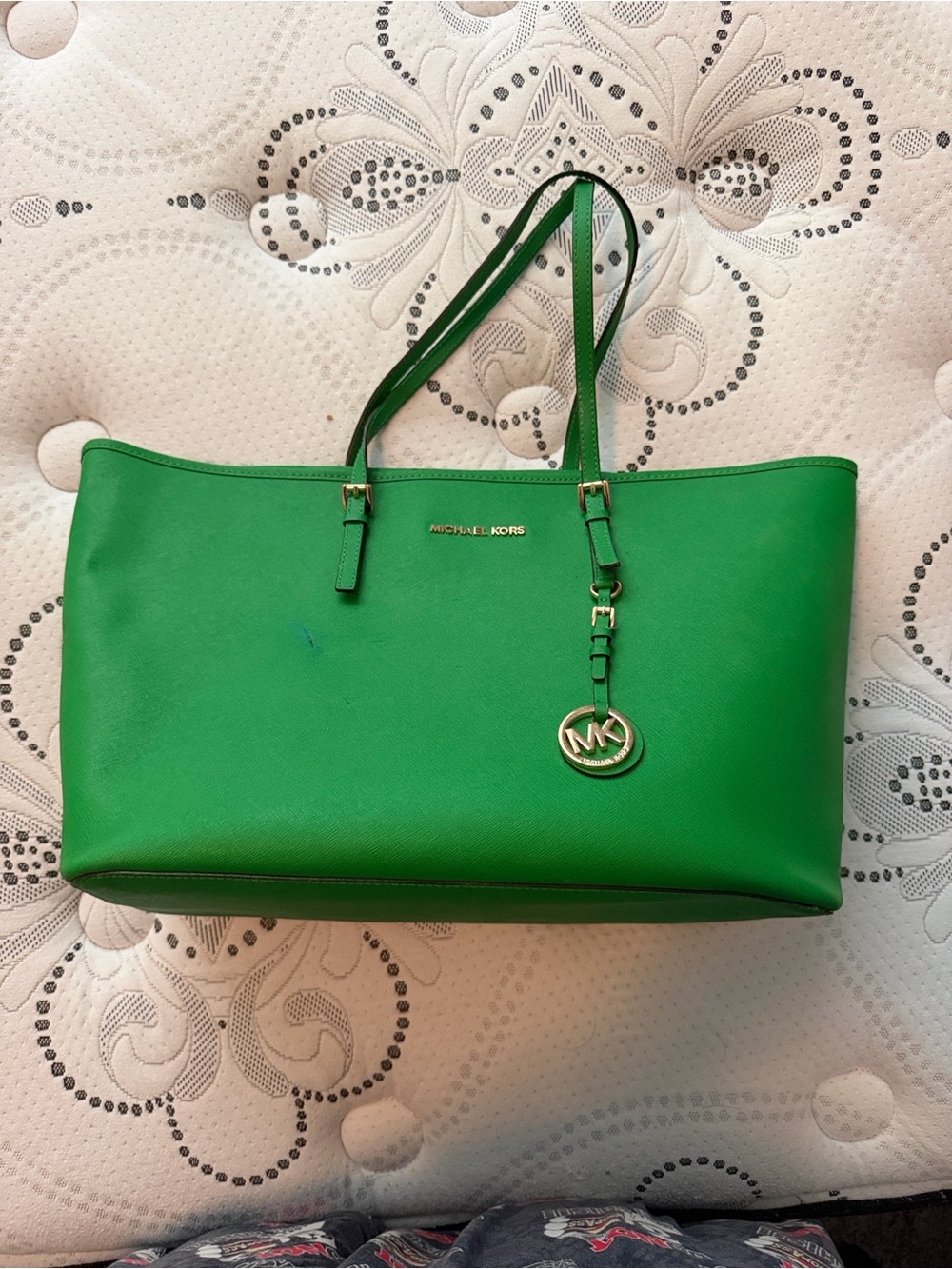 Michael Kors Green Saffiano Leather Tote with Gold Hardware - Picture 11 of 14